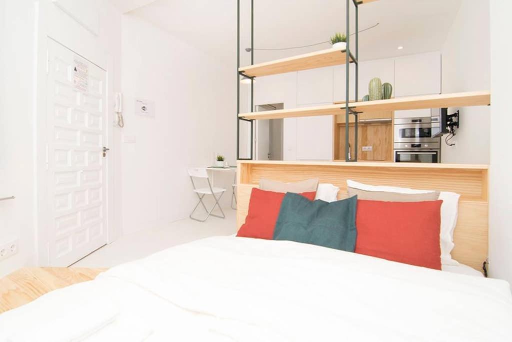 Loft De Diseno En Pleno Centro De Madrid, Calle Torrecilla Del Leal, By Batuecas ภายนอก รูปภาพ
